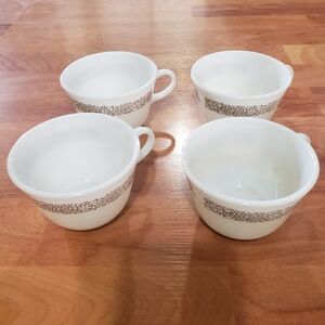 Set of 4 Pyrex Woodland Brown Coffee Tea Cup Mug Corelle Corning Ware Pattern